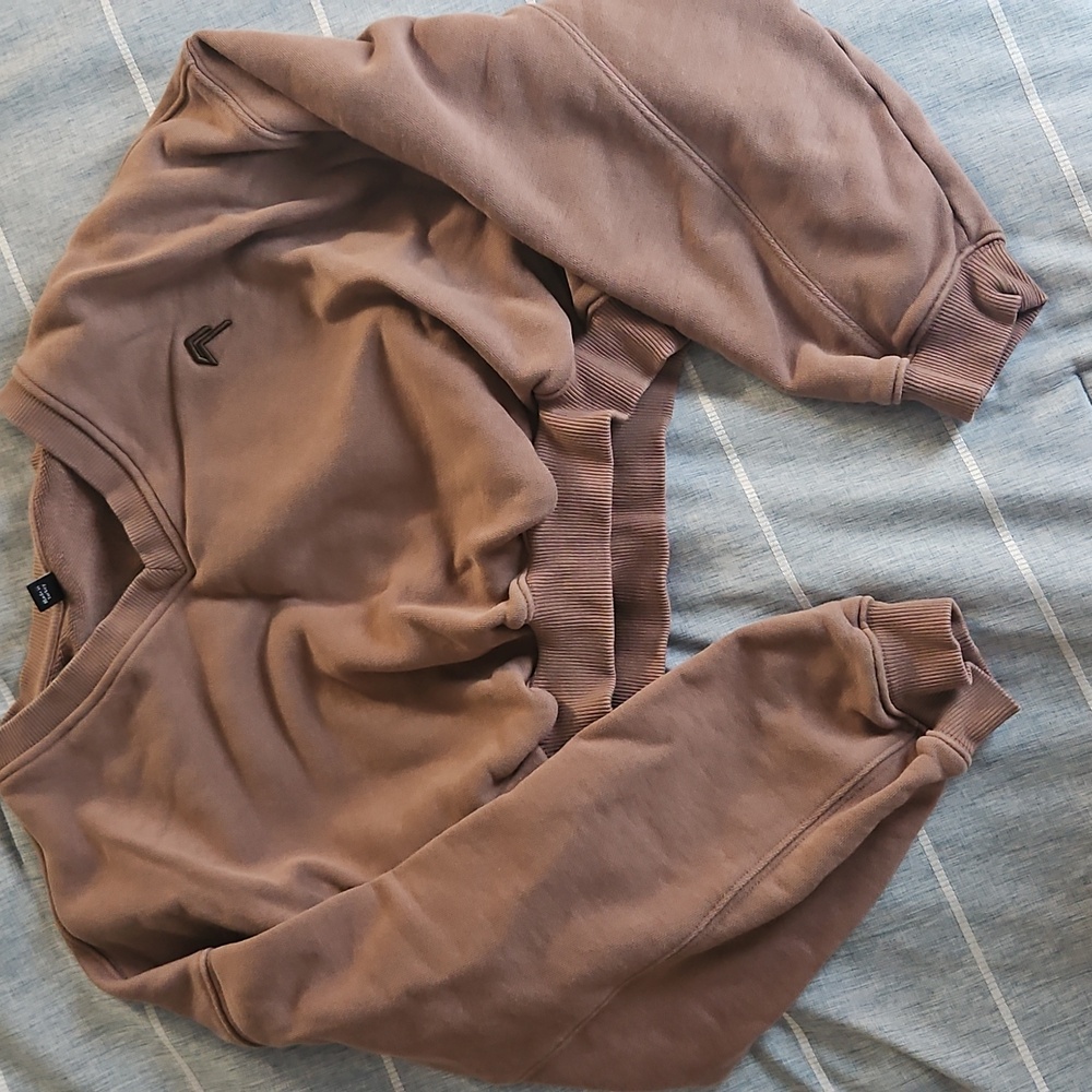 Oner Active Brown Cropped Sweatshirt Set